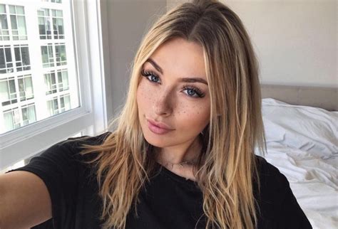 corinna kopf bra|Corinna Kopf Wiki, Age, Height, Boyfriend, Biography, Family